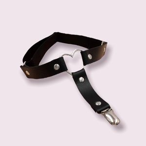 Faux Leather Garter Belts Thigh Straps With Super Hearts